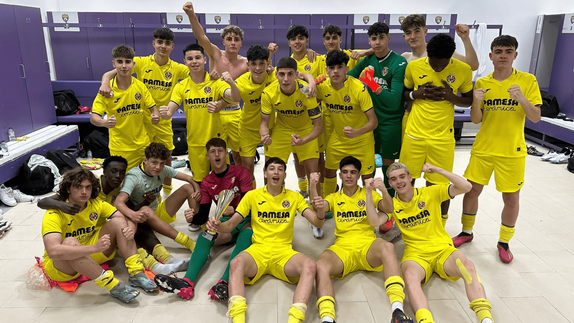 KAIYUN体育-广州队门线救险备战德甲集结日马赛官宣签约——西甲节点到来，连对手都承认：今晨里昂远射贴柱的简单介绍