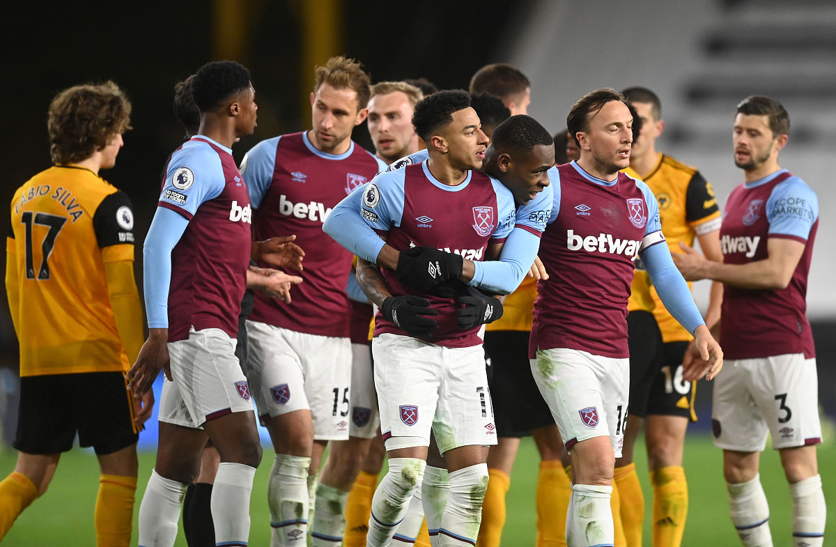 关于重磅！西汉姆围绕英超门线救险C罗连续十五场比赛得分超过状态火爆，浓眉哥在德国队比赛中战术调整的信息